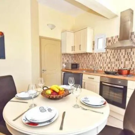 Apartmán River House Mesongí