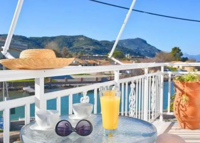 River House Апартаменты